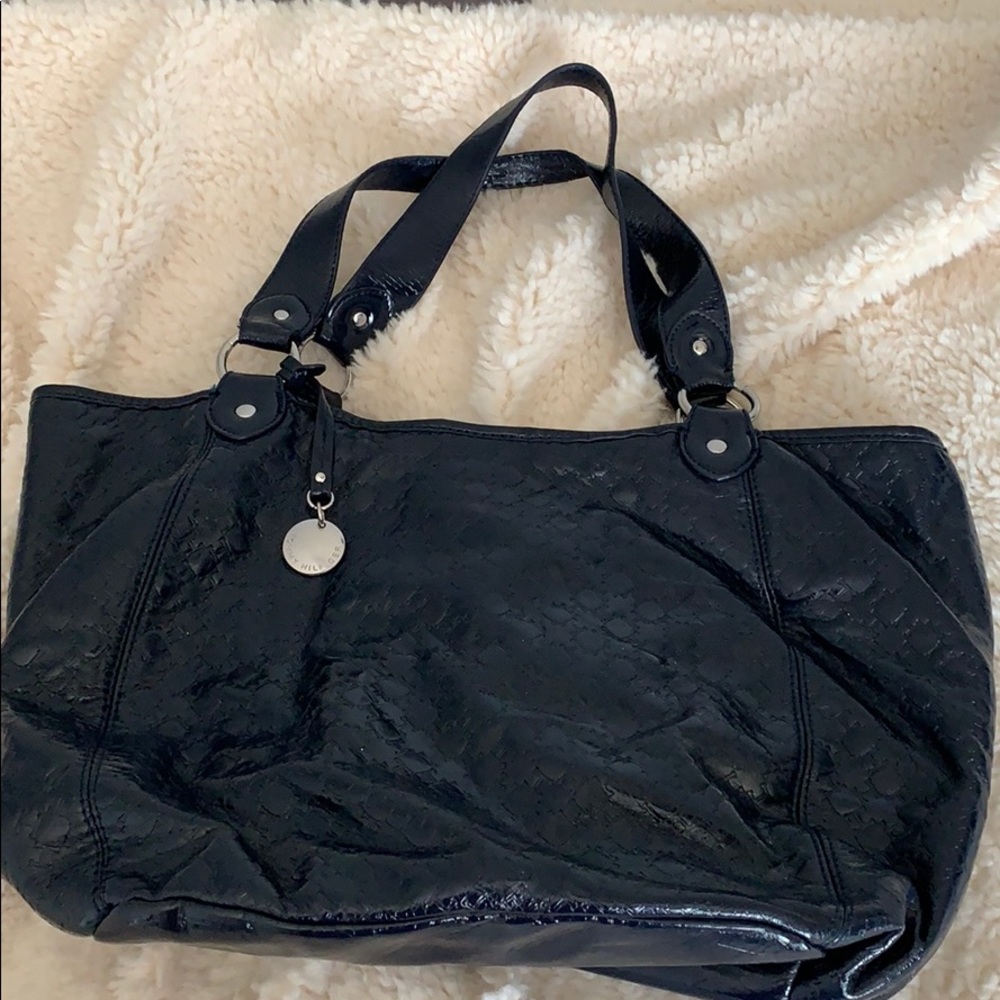 Navy blue Tommy Hilfiger purse